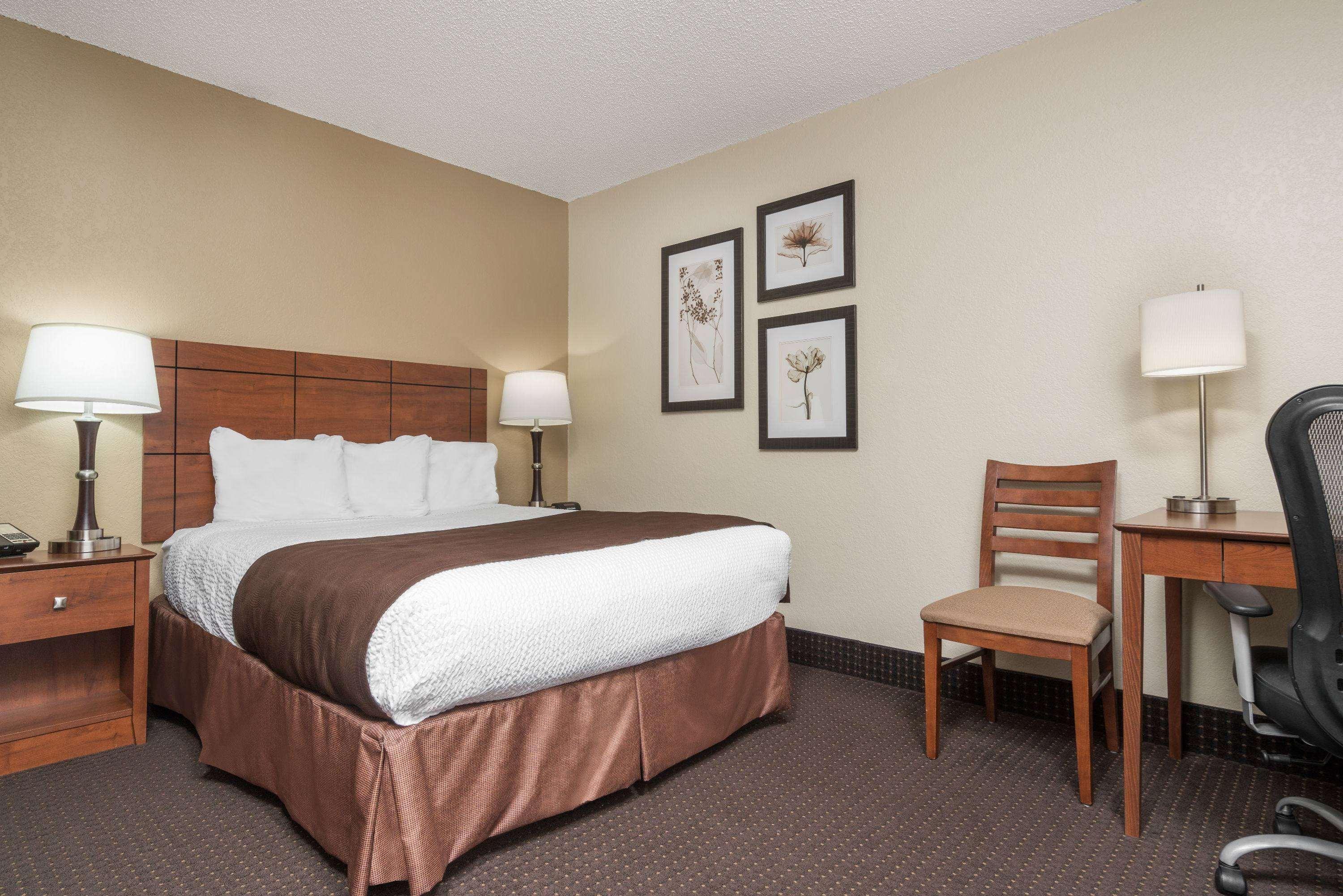 Americinn By Wyndham Lake City Екстериор снимка